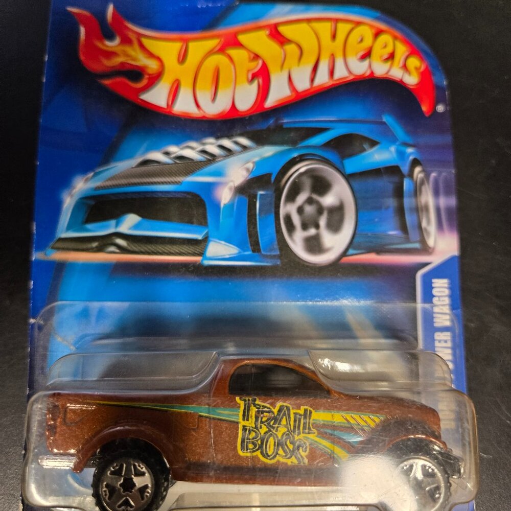 HOT WHEELS